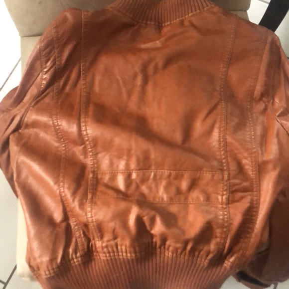 Faux leather jacket - Picture 2 of 10